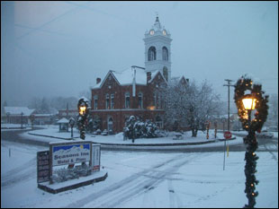 Snow at Seasons Inn